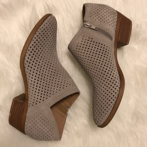 the bay lucky brand shoes